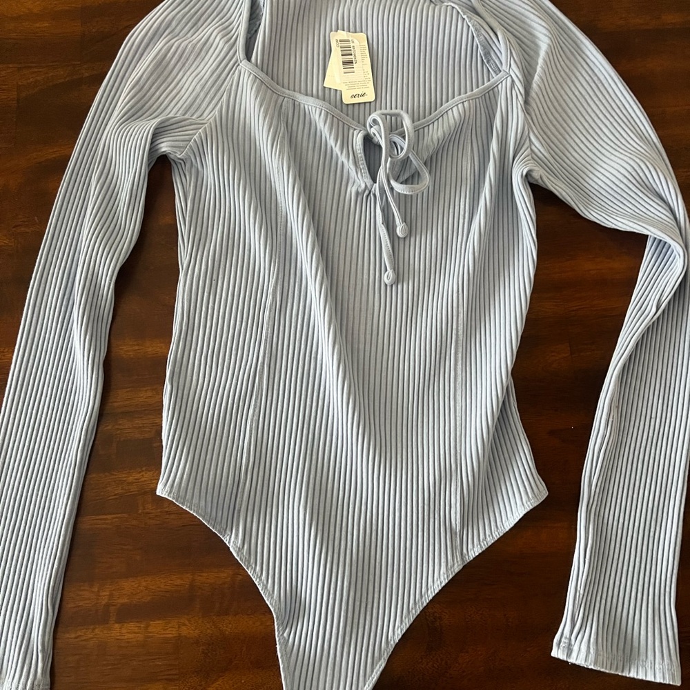 ✨ NWT Light Blue Ribbed Long Sleeve Bodysuit ✨